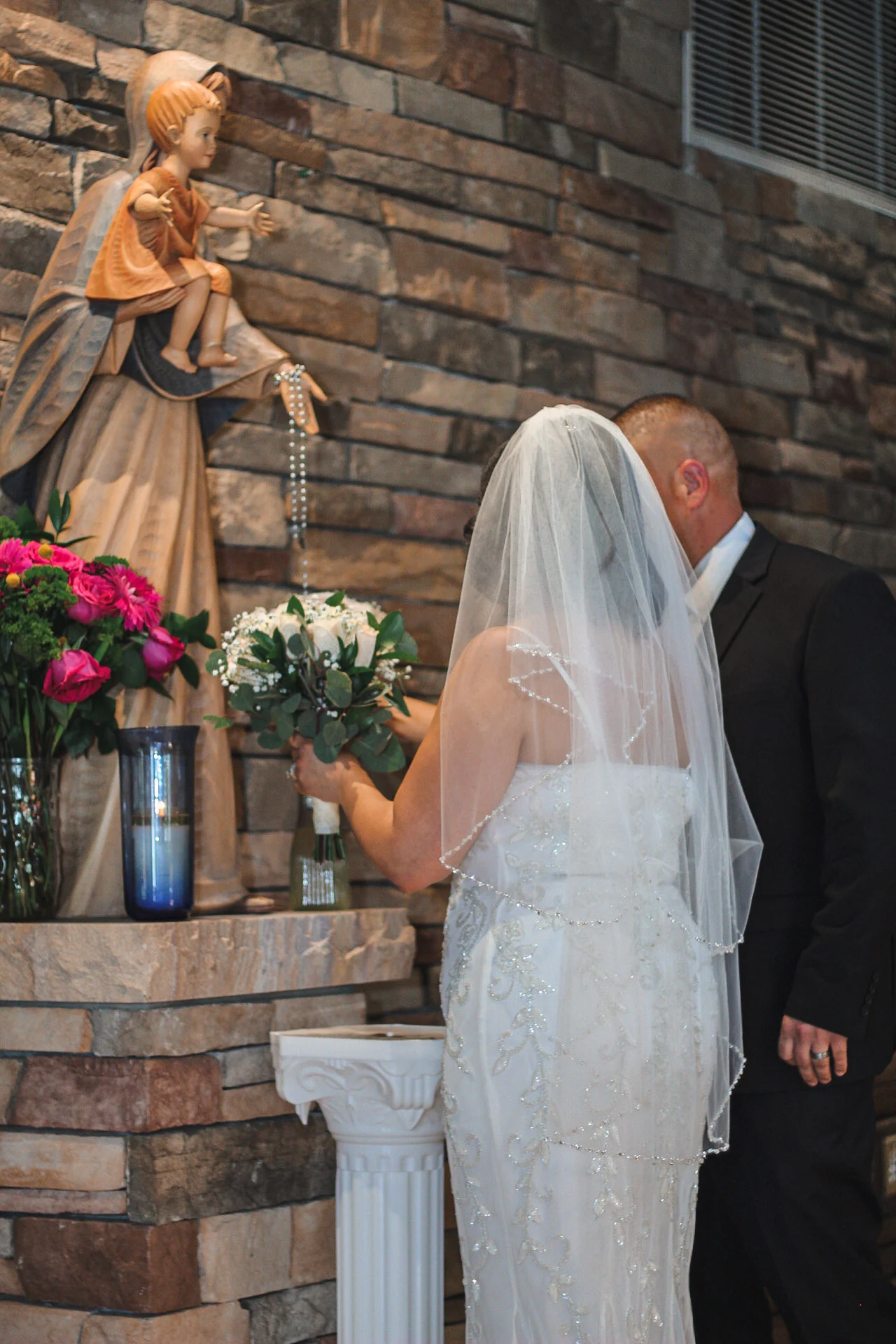 Wedding photographed by Darien Valerin